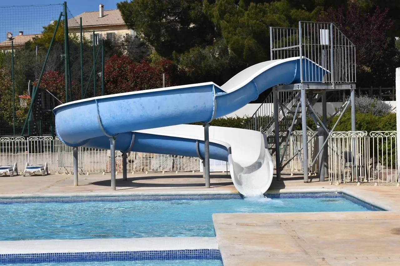 Appartement Look Industriel Pour 4 Personnes Avec Piscine A La Plage La Londe-les-Maures 0*,