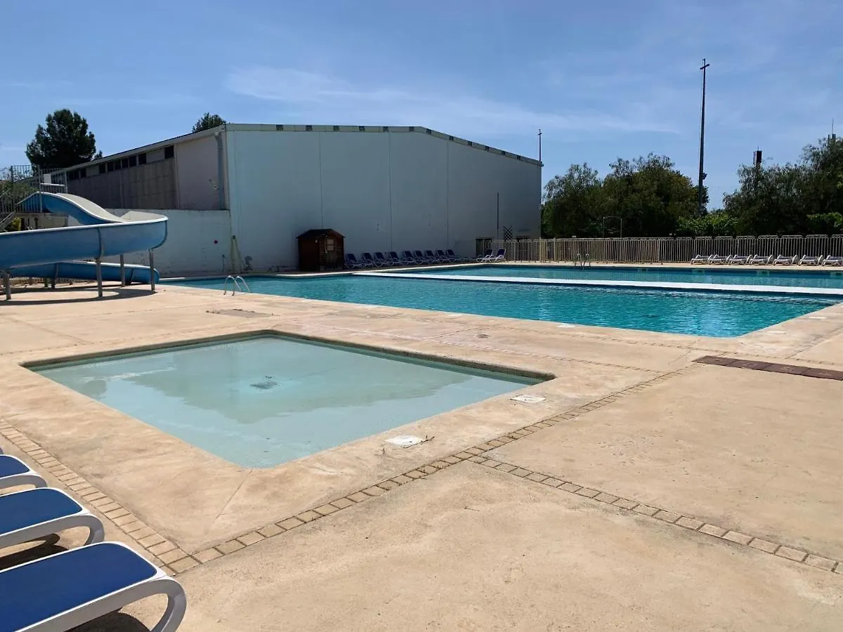 Appartement Look Industriel Pour 4 Personnes Avec Piscine A La Plage La Londe-les-Maures